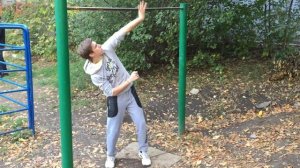 ТОП 10 ПРОСТЫХ И КРУТЫХ ЭЛЕМЕНТОВ ДЖИМБАРРА : ЙОЙО (Gimbarr, трюки на турнике)