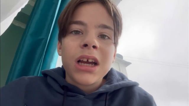 Сколько я Просижу на ПОДОКОННИКЕ Челлендж ! смотреть онлайн