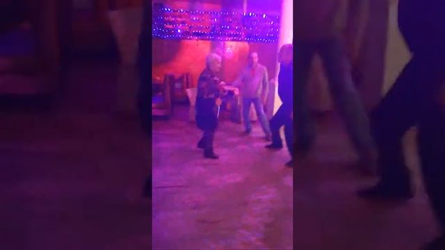 Моя бабушка (курит трубку) смотреть онлайн