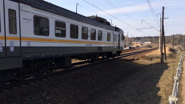 Электропоезд ЭД4М-0485 с приветливой бригадой! смотреть онлайн