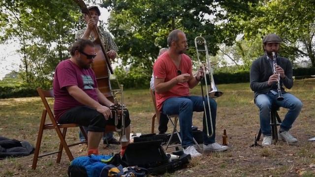 Denis Girault New Orleans Project - Clarinet Mamalade смотреть онлайн