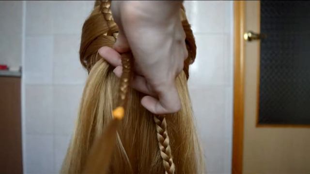 Прическа Переплетение кос и прядей смотреть онлайн