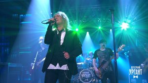 Александр Иванов и группа "Рондо" - "Я постелю теб...Вечерний Ургант. Фрагмент выпуска от 14.02.2022