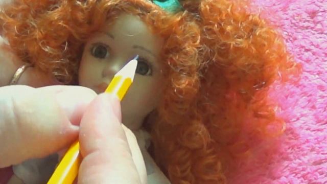 МАСТЕР-КЛАСС ПОДРОБНО парик макияж и костюм старой кукле смотреть онлайн