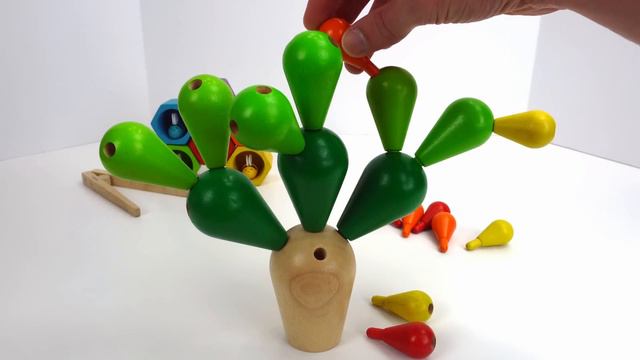 Teach Kids Colors with Fun Toy Bees and Beehive! смотреть онлайн