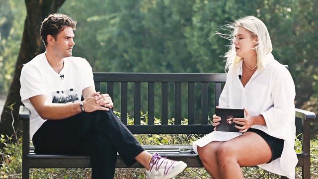 COUPLES QUIZ // Как хорошо Илья Помазун и его супруга Лиза знают друг друга смотреть онлайн