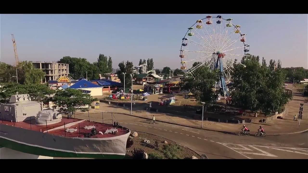 Велопрогулка в Ейске. Активный отдых в Акватория Лета. Аэросъемка смотреть онлайн