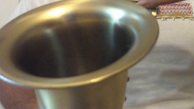 Candy's Room cover With a Gary Sugal Series IVTenor Saxophone With a Ponzol 110 Mouthpiece смотреть онлайн