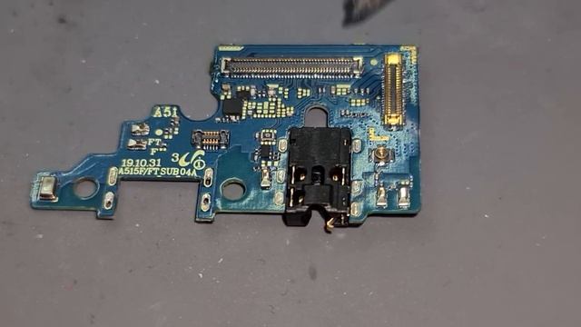 SM-A515F/DSM не включается смотреть онлайн