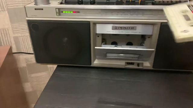 Pioneer SK-400 смотреть онлайн