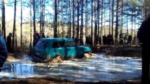 Машина в грязи