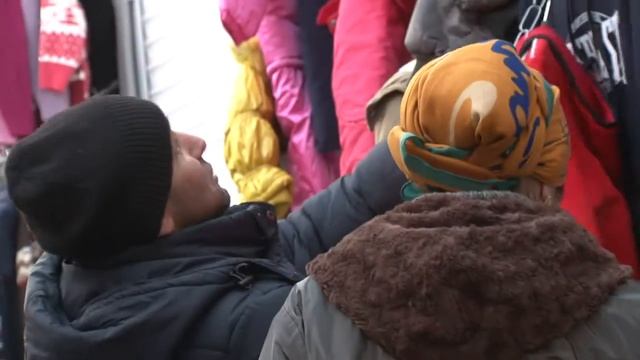 Рынок Лира: Женская одежда смотреть онлайн