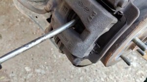 Замена задних колодок на Hyundai Tucson 2017