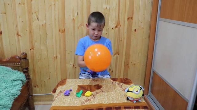 Надуваем и отпускаем шарики, учим цвета. Learn Colors смотреть онлайн