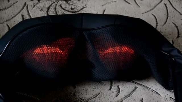 Очень классный массажёр для шеи и не только JinKai с Aliexpress. смотреть онлайн