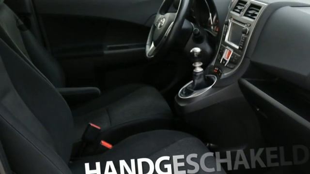 Toyota Verso-S 1.3 Dynamic | Climate Control смотреть онлайн