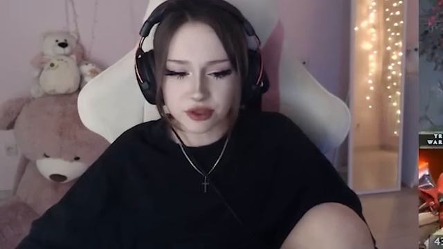 РЕАКЦИЯ ДАШИ НА КОФЛИКТ С ГЛЕБОМ | KISHKI СКВАД смотреть онлайн