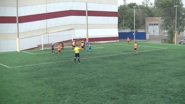 16.08 Летнее первенство Легенда-1-Авангард Таганрог-2 2012 г.р 1 тайм смотреть онлайн