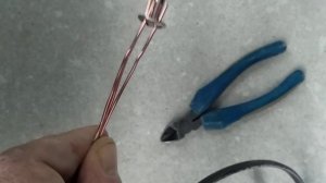Скрутка проводов шуруповертом.