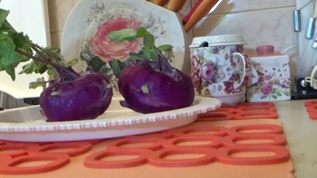 Выращивайте капусту кольраби — это кладезь витаминов. смотреть онлайн
