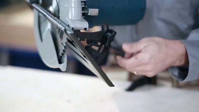 Okrúžná píla Bosch GKS 235 Turbo Pprofessional смотреть онлайн