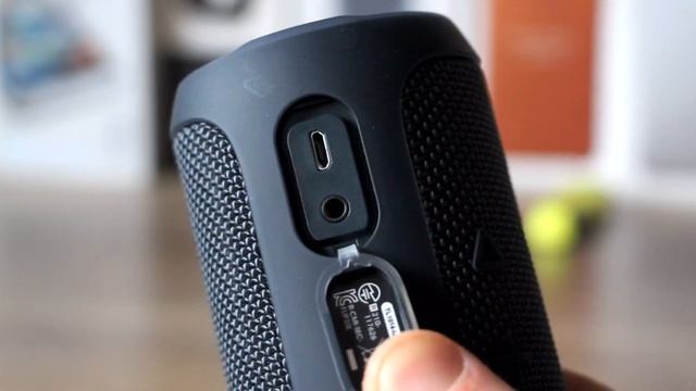 JBL Flip Essential - co oznacz ta tajemnicza nazwa? смотреть онлайн