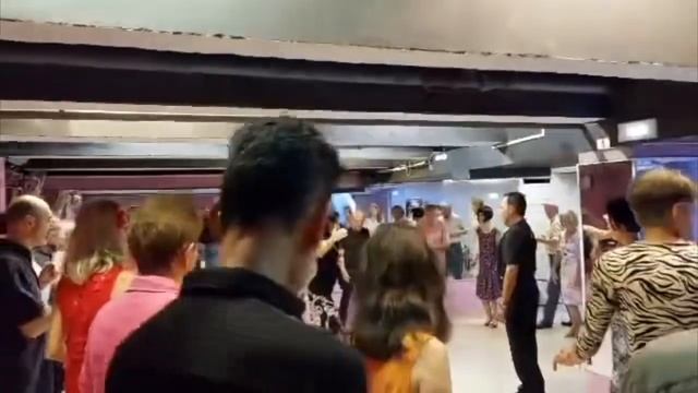 #tangodebuenosaires à PARIS #dancers Georgina Vargas Oscar Mandagaran danse le #tango Milonga vals смотреть онлайн