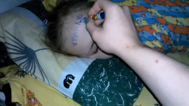 Храпит смотреть онлайн