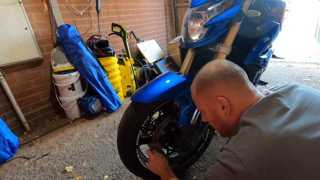 Suzuki GSR 750 Front brakes #ktm1290superadventure #suzukigsr750 смотреть онлайн