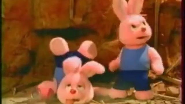 Реклама Батарейки Duracel - зайцы (полная) - РТР, 28.05.2001 смотреть онлайн