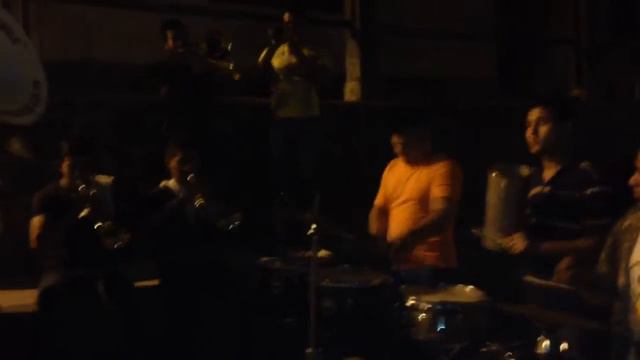 Banda Mandaime, Carlos Torres смотреть онлайн