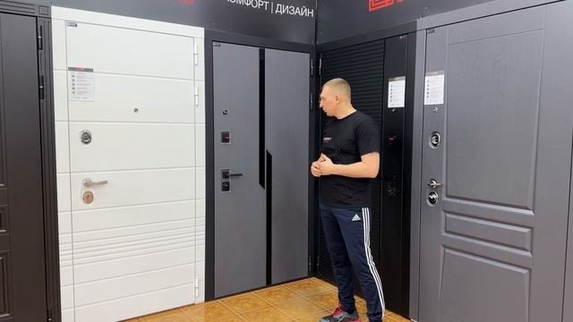 Входная дверь CARBON с Зеркалом фацет Лабиринт смотреть онлайн