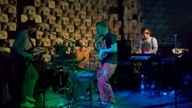 Инженер Лось — Элементарные Частицы смотреть онлайн