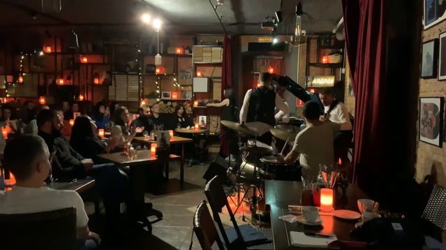 MVF 🇦🇲 BAND part 10 – 16.11.19 – jazz club «ESSE» (Moscow 🇷🇺 Russia). смотреть онлайн
