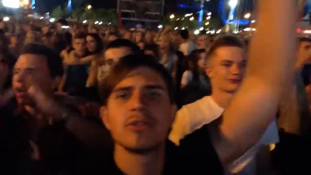 Заха поёт гимн молодежи Кубани ))) смотреть онлайн