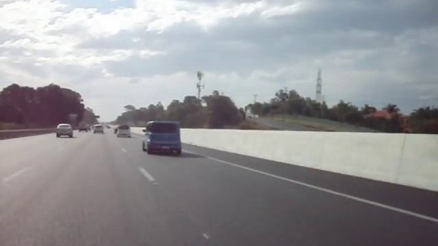 Nissan Cube Meet # 9 - The Byron Bay Cruise смотреть онлайн