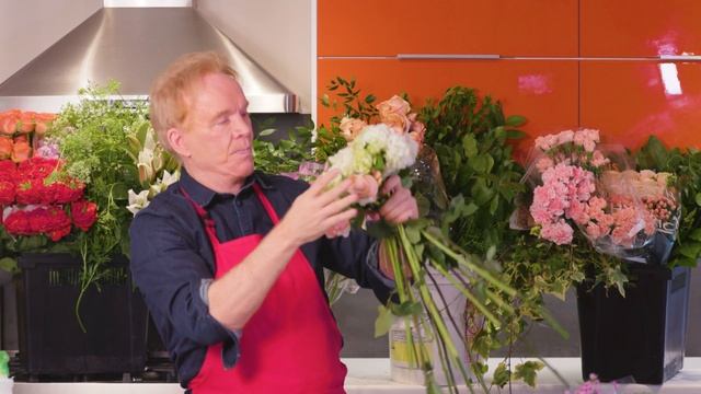 Day 1 Video 1 Hydrangea Based English Mass смотреть онлайн