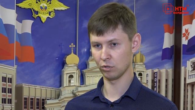 Таксист Алексей нашёл девочку смотреть онлайн