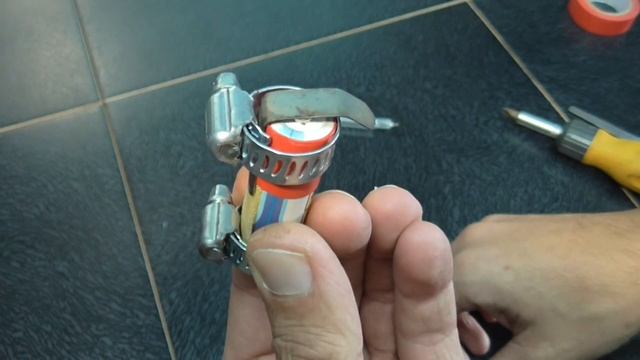 как сделать прикуриватель из батарейки. смотреть онлайн