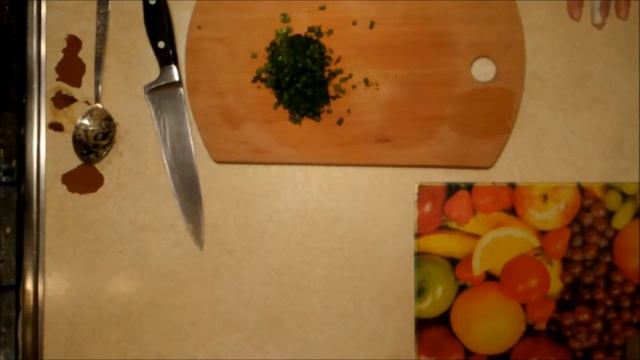 Готовим на скорую руку #1 Тушенная капуста с картофелем в мундире. смотреть онлайн