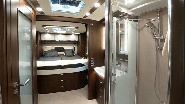Innenaufnahme Wohnmobil Morelo Palace 93 MB Modelljahr 2024 смотреть онлайн