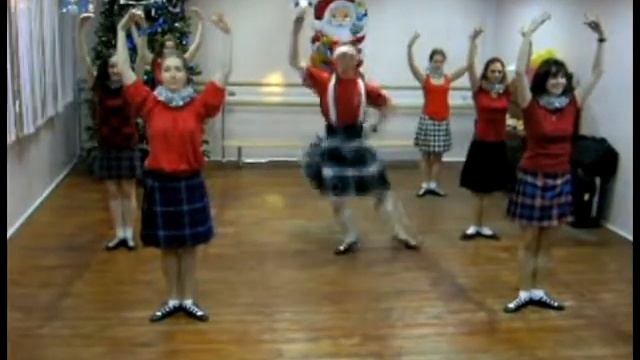 Christmas Highland Fling смотреть онлайн