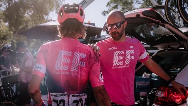 Flamanville World Cup To Test CX Worlds Contenders смотреть онлайн
