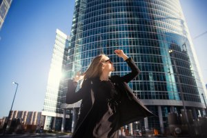 ВЛАДЕЕТ МИРОМ ВЛАДИМИР