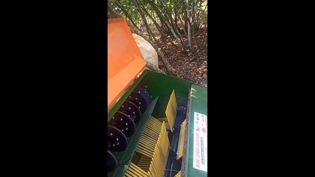 Фундук Трапезунд , Уборочная техника для фундука Kefeli Tarim ?? смотреть онлайн