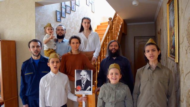 "Нам нужна одна победа". Поёт семья Сосковец к 75-летию Победы (качество 720) смотреть онлайн