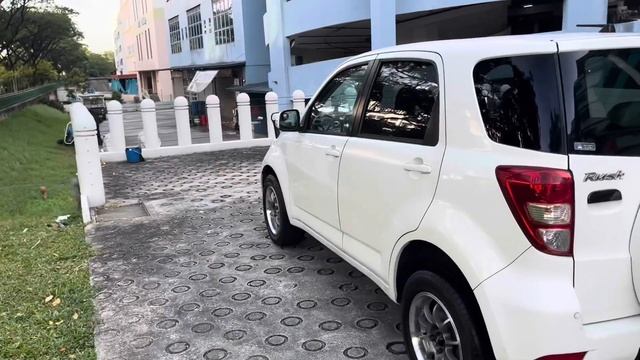 2007/01 TOYOTA RUSH 1.5 A смотреть онлайн