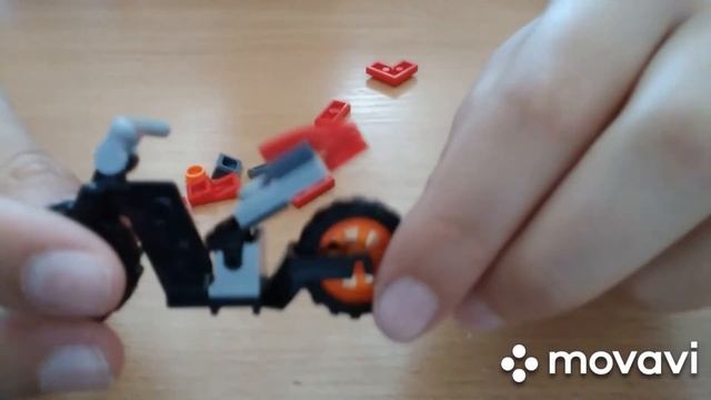 Как сделать мотоцикл из Лего!!!сасоделка смотреть онлайн