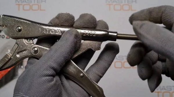 Тиски-струбцина YATO изогнутые ручные 7" (180 мм), CrMo, YT-2452