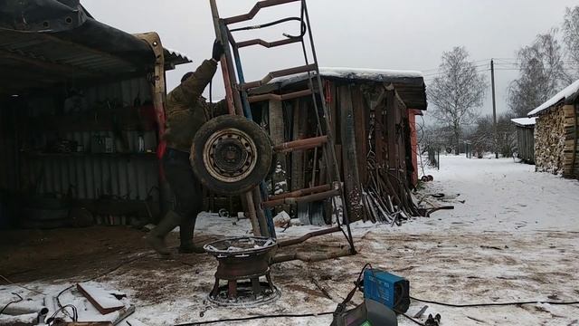 Самодельный прицеп на гусеничный минитрактор смотреть онлайн
